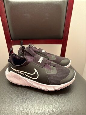 Nike Kids Black and Pink Slip-On Sneakers with White Swoosh